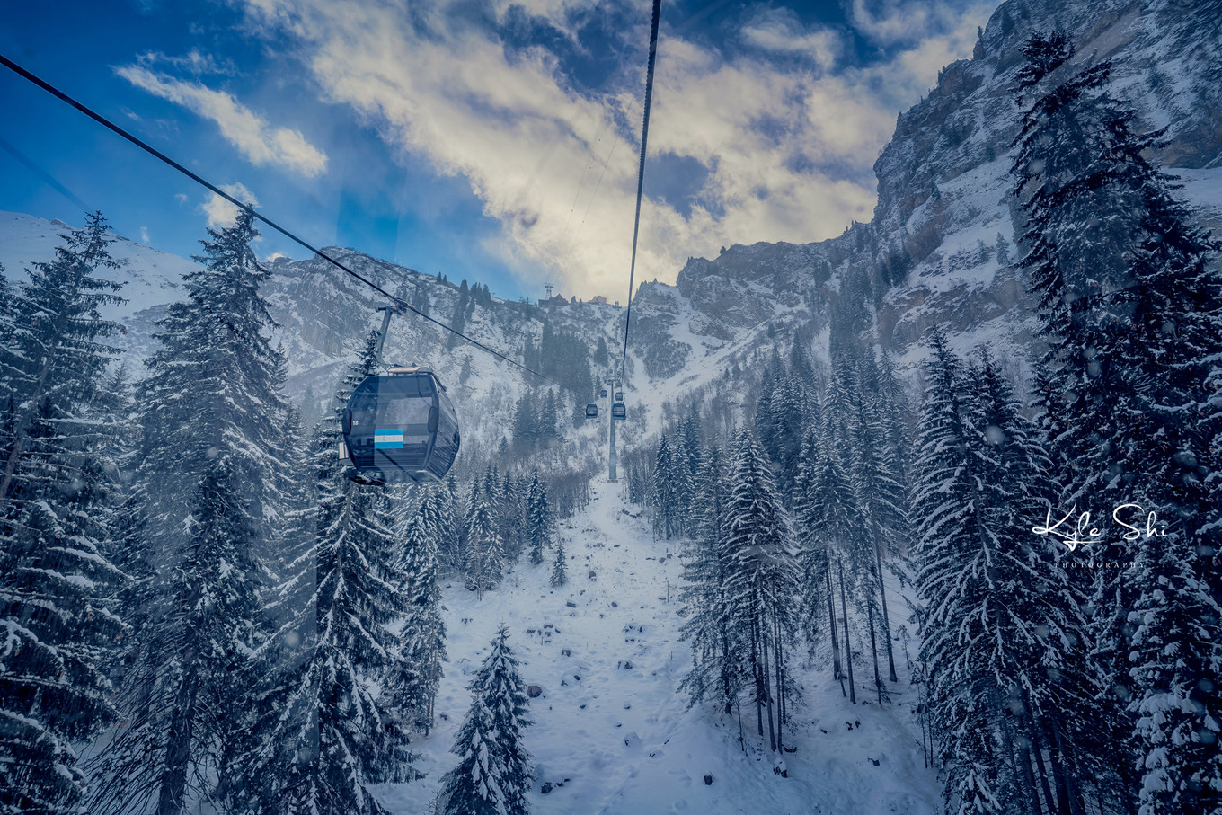 瑞士高山滑雪上演惊险与刺激,瑞士滑雪的真实感受
