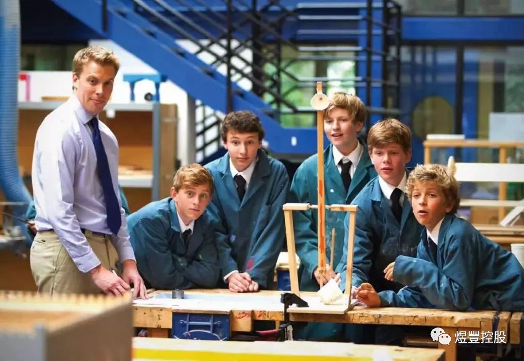 英国哈罗公学,英国哈罗礼德公学