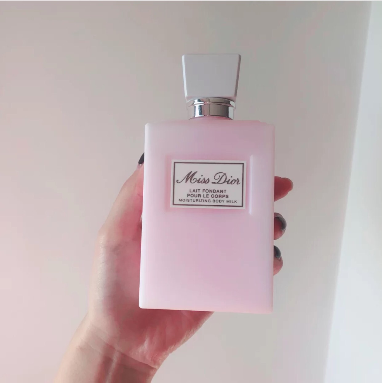 不知道什么牌子的乳液好用,不知道买什么补水护肤品适合自己