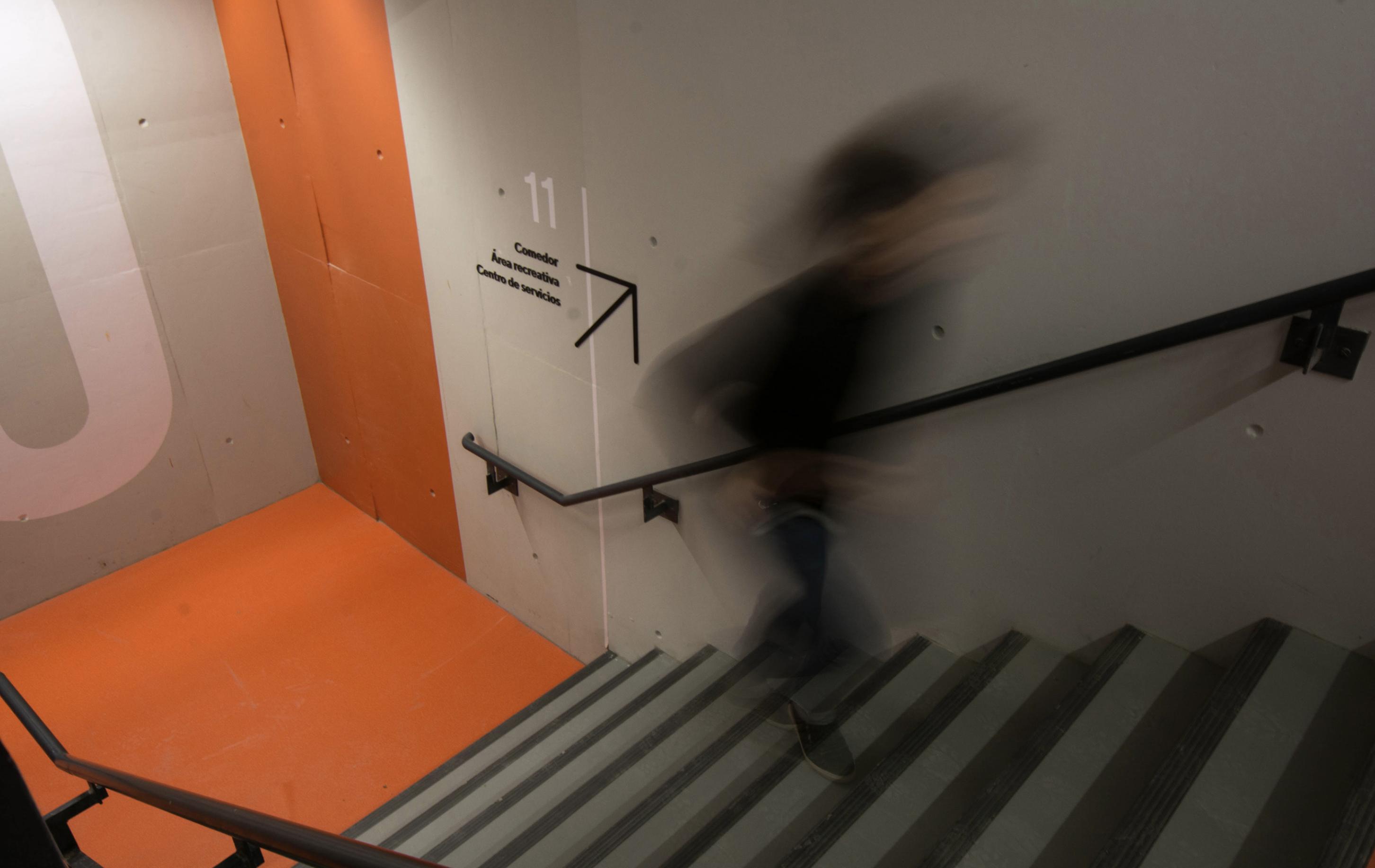 上海导视系统指示牌多少钱,导视系统指示牌制作教程