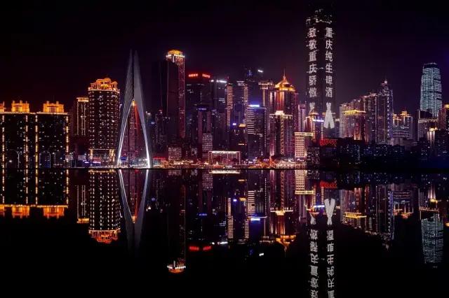 户外广告提升品牌知名度,户外品牌广告怎么投放