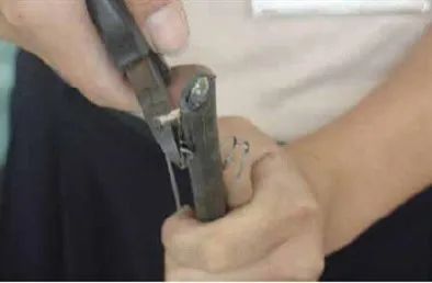 光纤熔接一天能熔多少,接续盒的光纤熔接视频