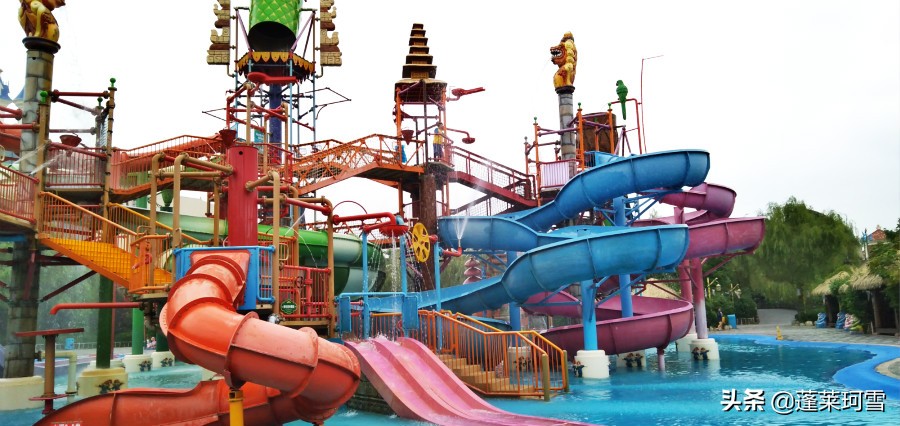 抚顺热高乐园和巴厘岛水世界,热高乐园巴厘岛水世界滑梯游玩