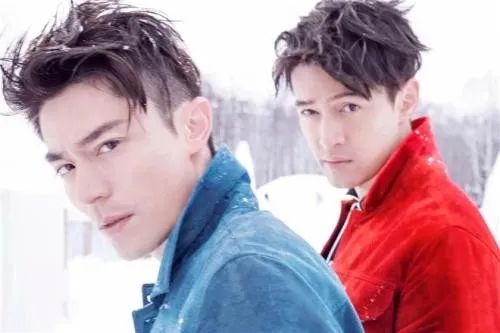 明星早期微博解锁洪荒之力?周深喊李宇春春哥,唐嫣撮合“胡霍”