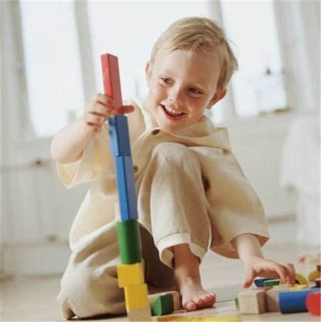 上课走神专注力差家长如何配合,孩子上课走神开小差怎么办