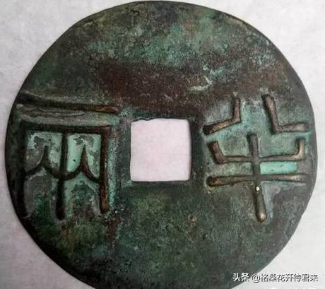 秦始皇陵墓和兵马俑的简介,秦始皇陵及秦兵马俑的历史