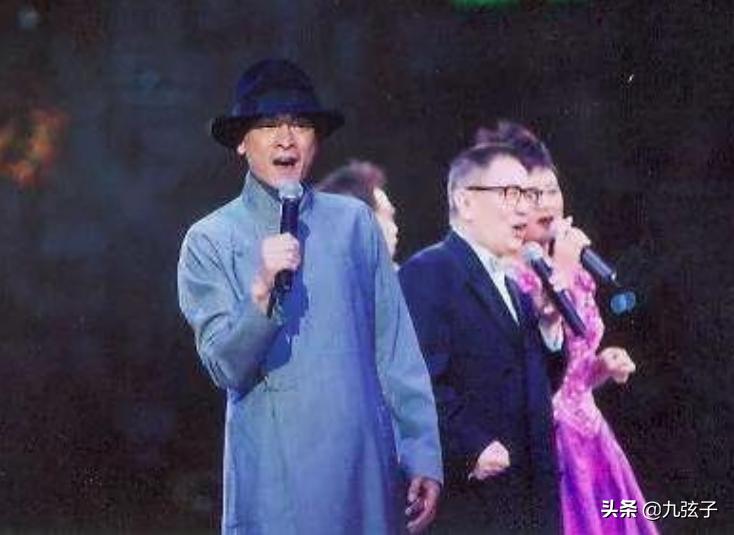 满口脏话的音乐鬼才,一婚出轨二婚娶小娇妻,63岁去世活成了传奇