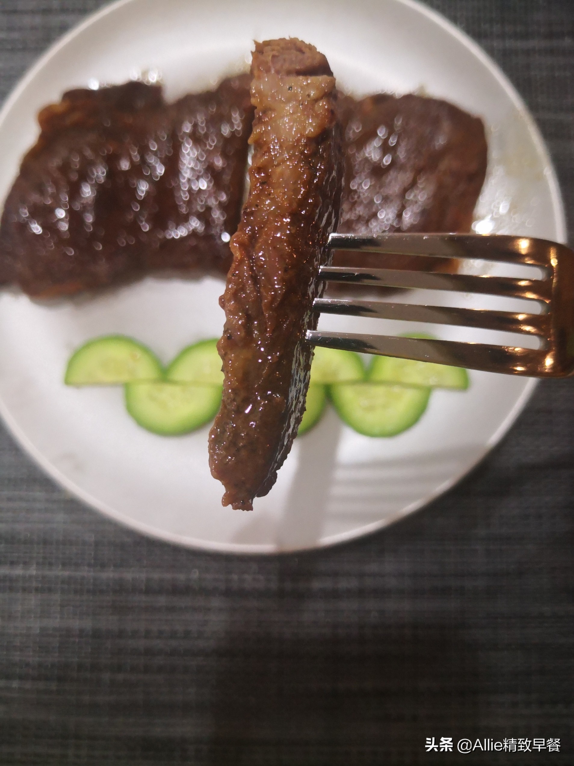 早餐面和饺子怎样做好吃,包饺子剩的面怎么做早餐