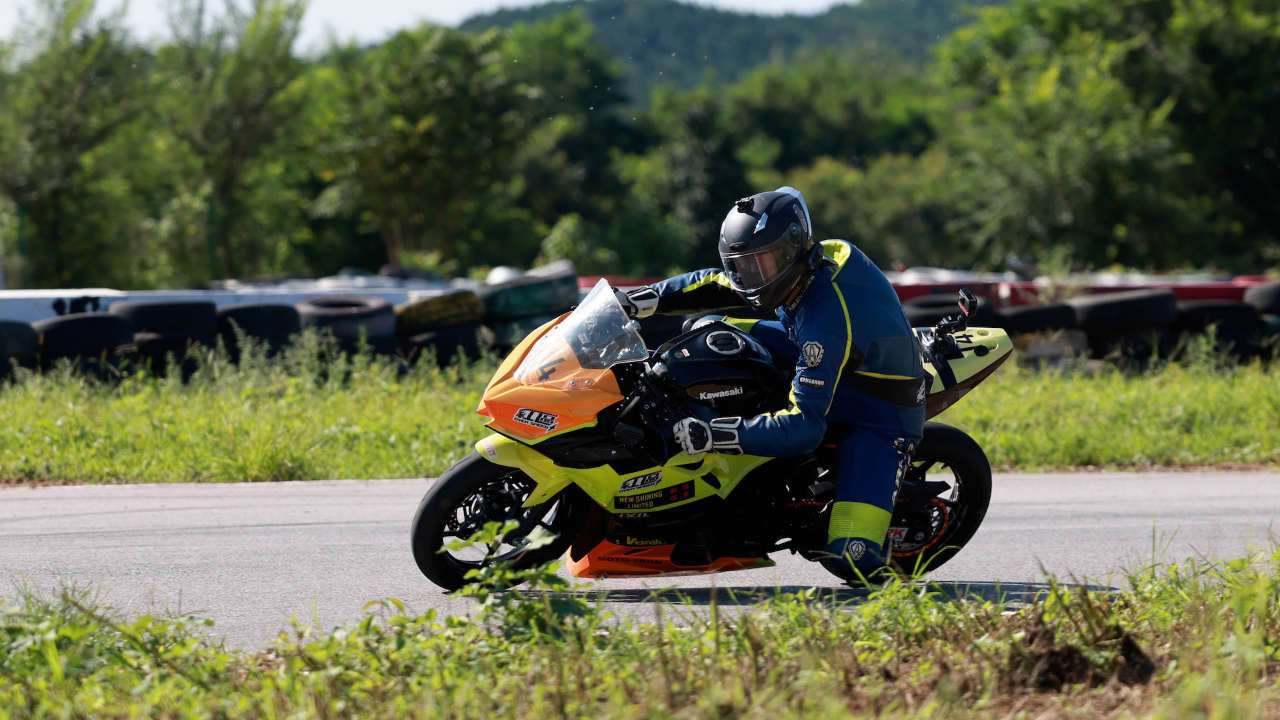 不磨膝压弯技巧视频教程,新手磨膝用哪一种护膝