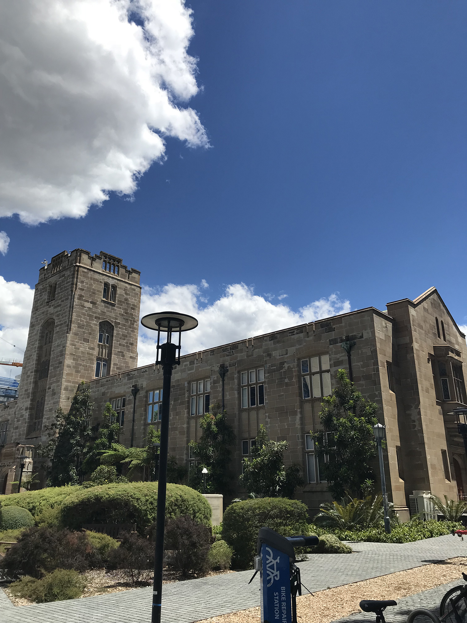 澳洲留学学校大全,澳洲悉尼商学院留学费用