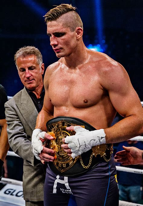 地球最强的几个男人,地球上最强的男人刀枪不入