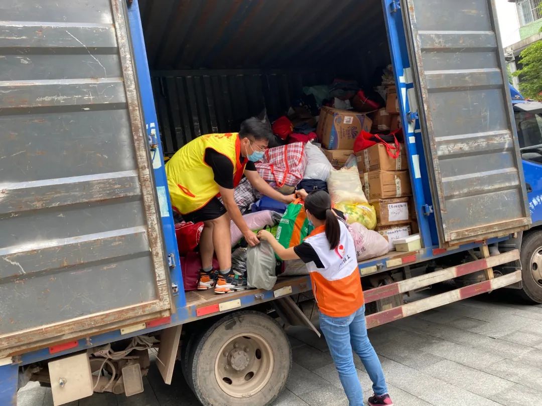 广州天河旧衣服捐赠点,天河慈善捐赠活动