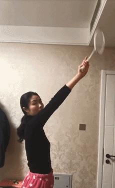 郑思维的滑板吊球慢动作,一秒教你学滑板吊球