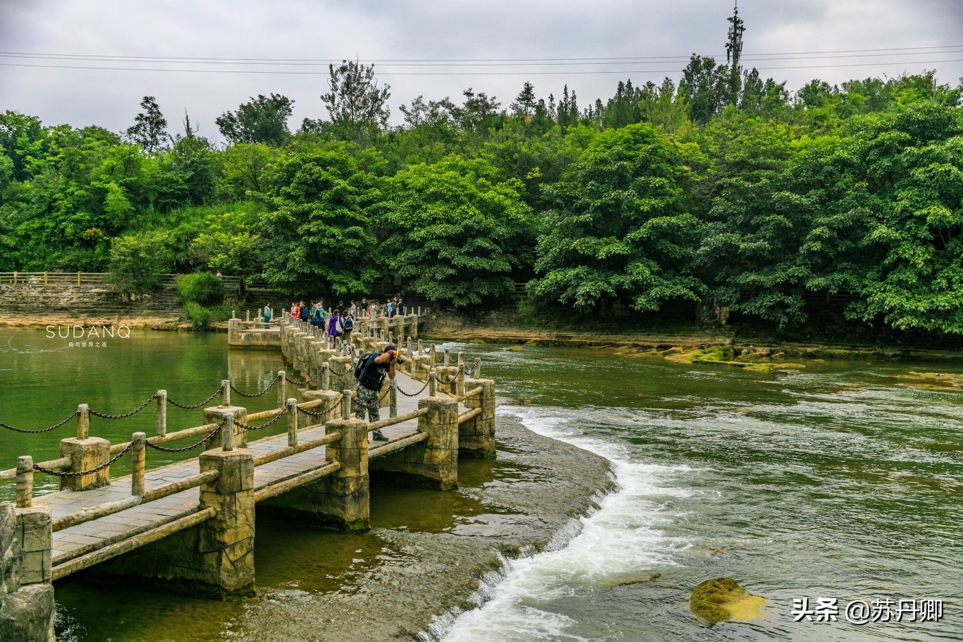 180块钱的门票,怎么玩才不冤枉?世界最大瀑布群来了不后悔