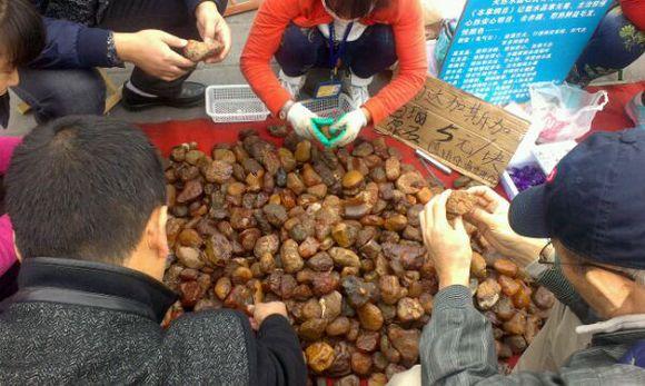 赔本甩卖完整版,珠宝源头批发有什么猫腻