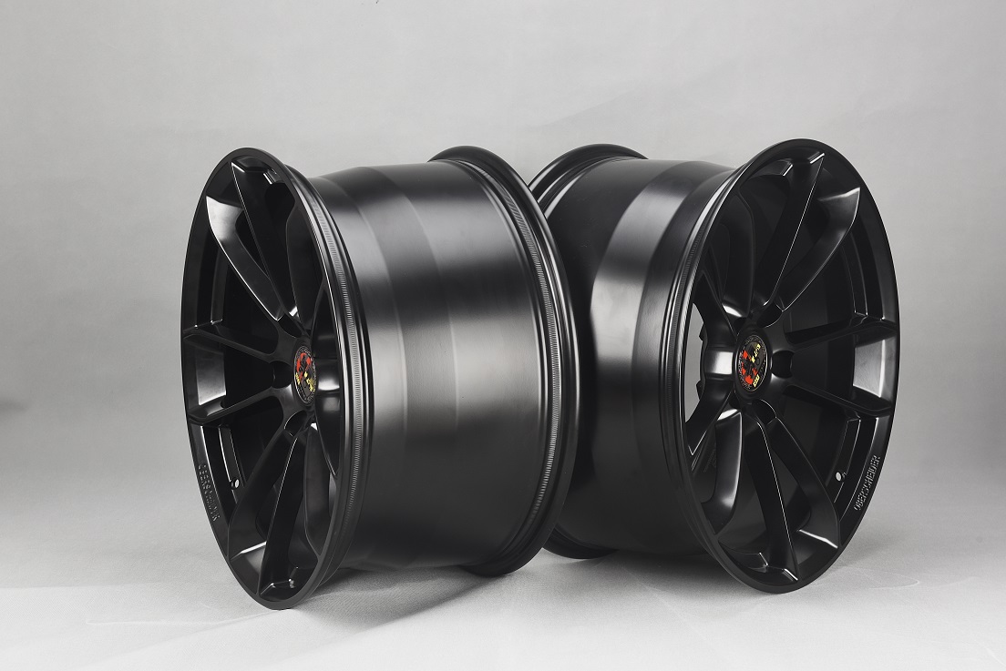 「产品发布」“极致工匠”O.CT发布保时捷718/911赛道版锻造轮毂