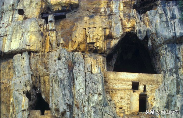 宜宾悬棺遗址,宜宾悬棺千古之谜
