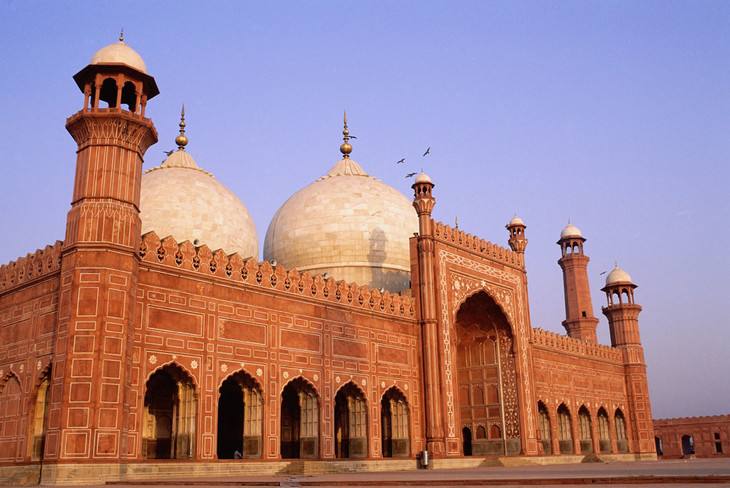 中国人在巴基斯坦的真实生活情况,中国人到巴基斯坦有什么优待