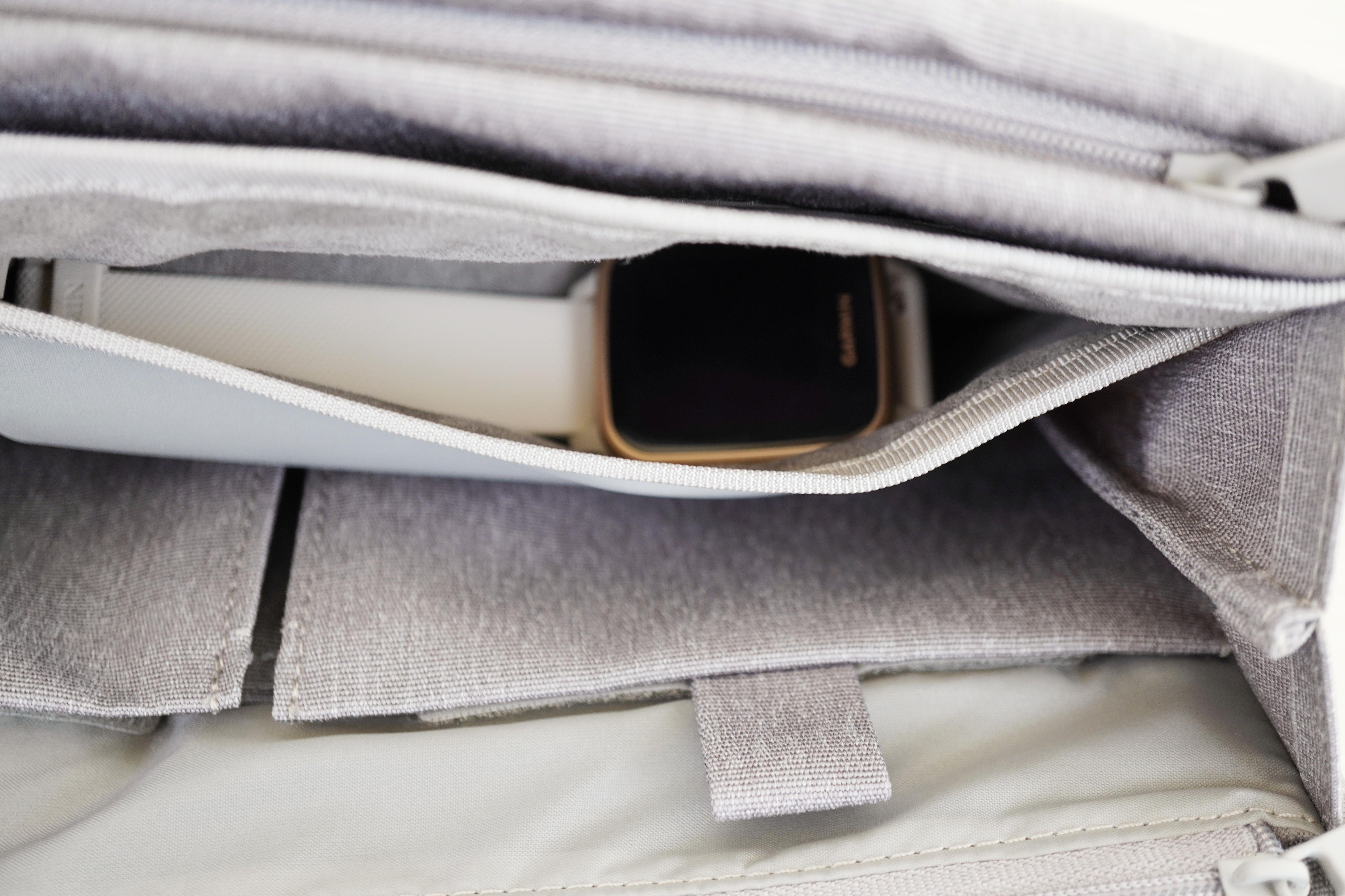 日式清新，便捷随身—elecom宜丽客数码收纳平板包SC01