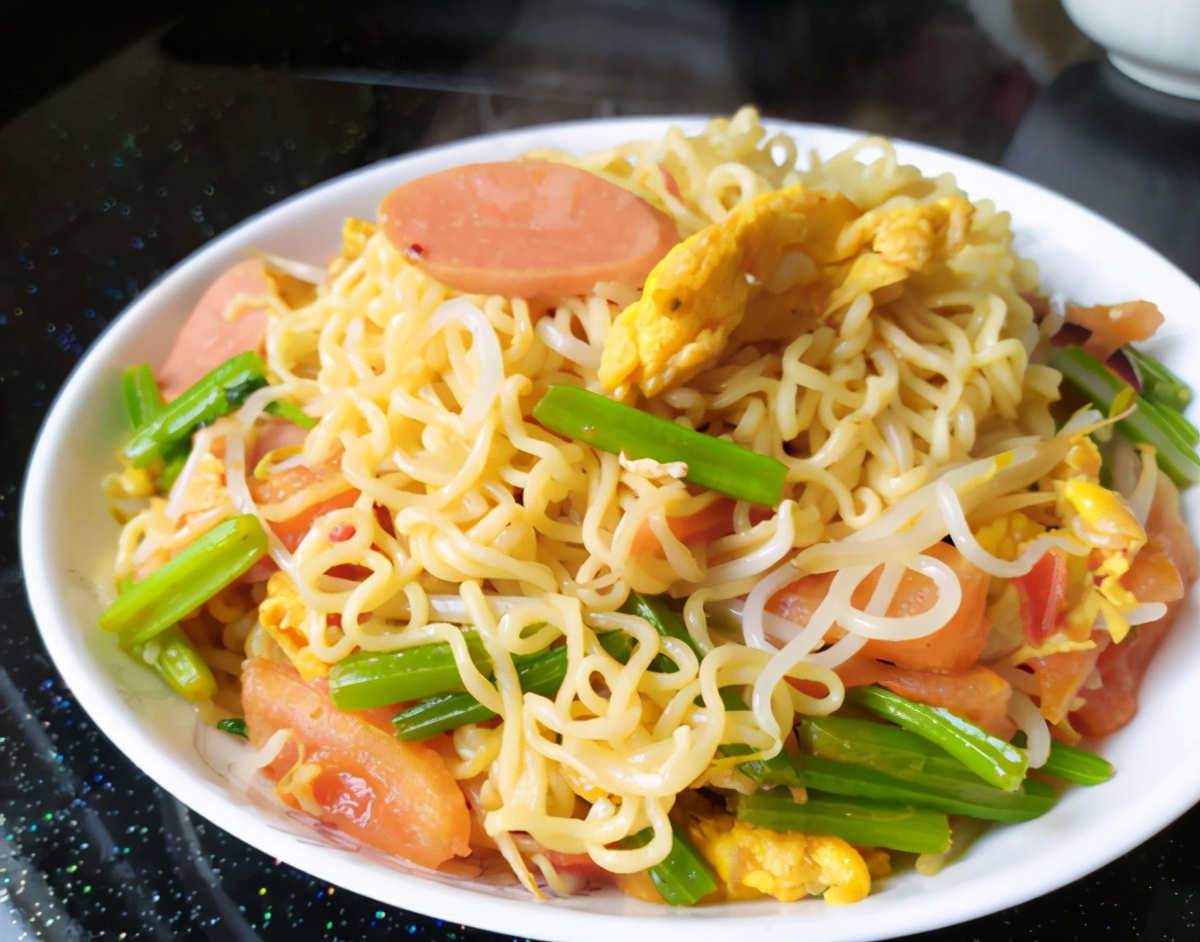 为什么被称为垃圾食品的泡面,泡面到底是垃圾食品还是健康食品