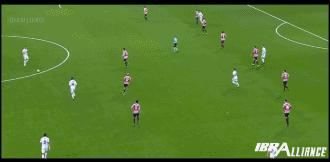 德国足球克罗斯绝杀,德国中场致命弧线克罗斯