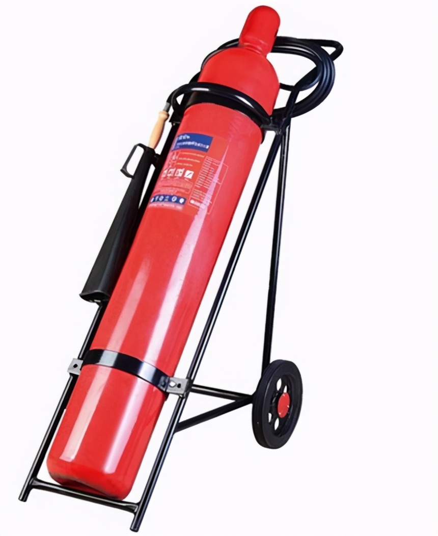 二氧化碳灭火器使用操作视频,灭火器的操作与使用示范教案