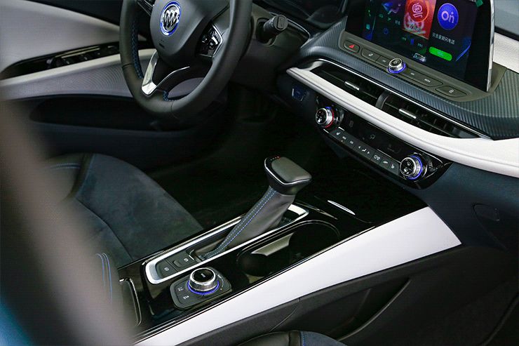 比完就知道，15万左右，这才是合资大厂电动车应有的表现