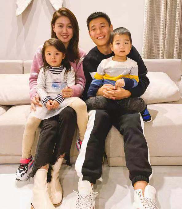 武磊个人照片,武磊靓照