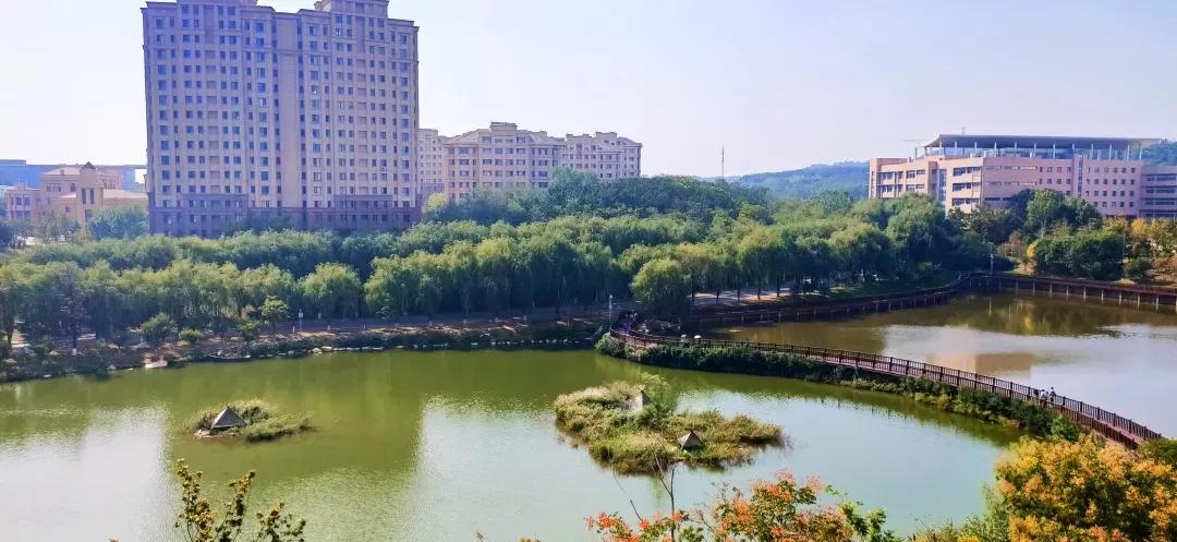 辽宁省高校(三十二)大连外国语大学