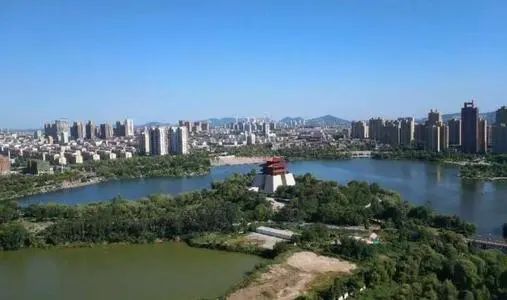 成都东湖片区价值,最美东湖