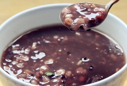 怎样才能防止脱发让头发快速生长,生活小妙招预防脱发