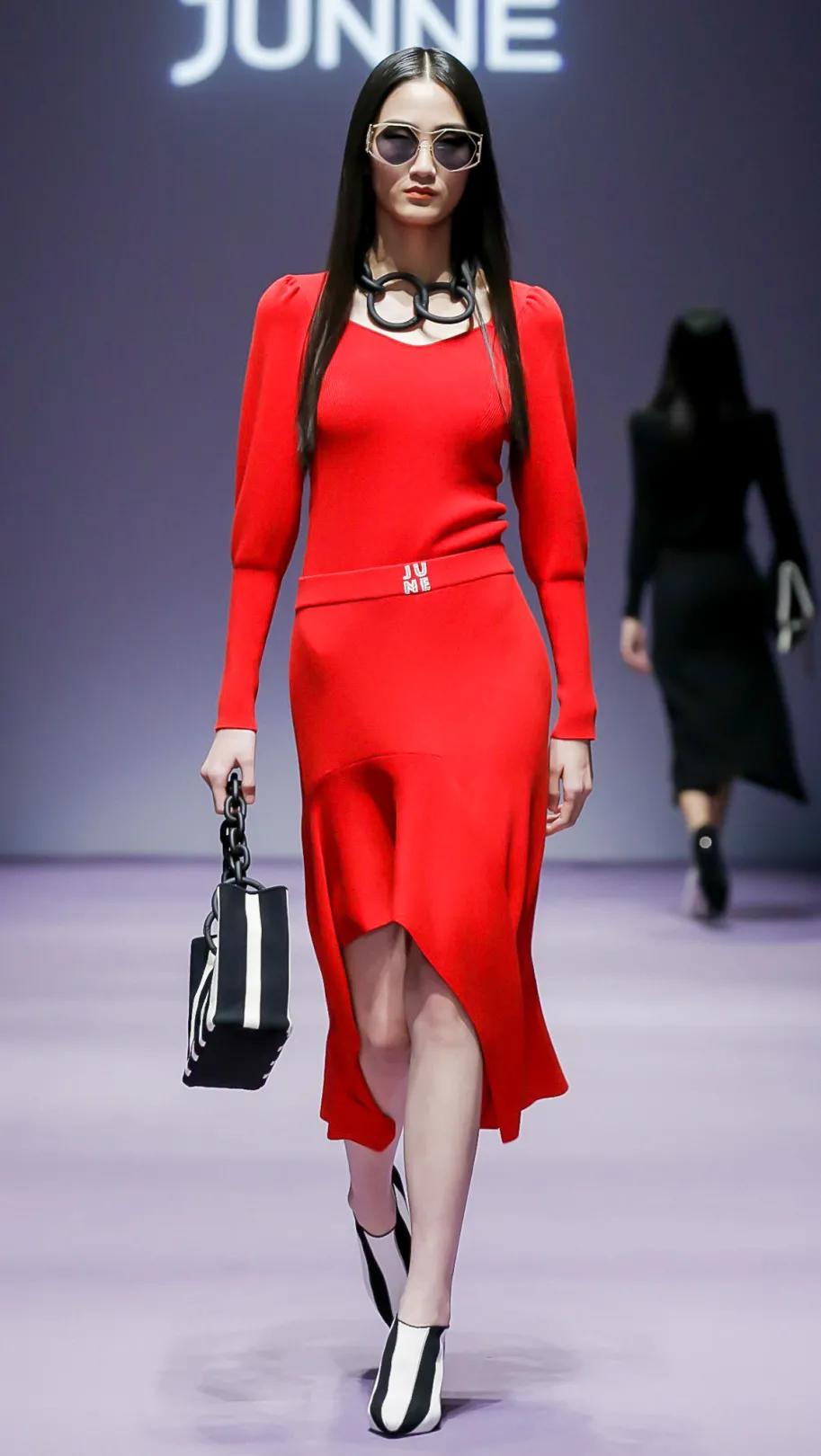 2021秋冬时尚单品,时尚2021秋冬时尚元素流行趋势