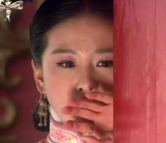 女星熬夜脸部痤疮,痘痘比较多的女明星