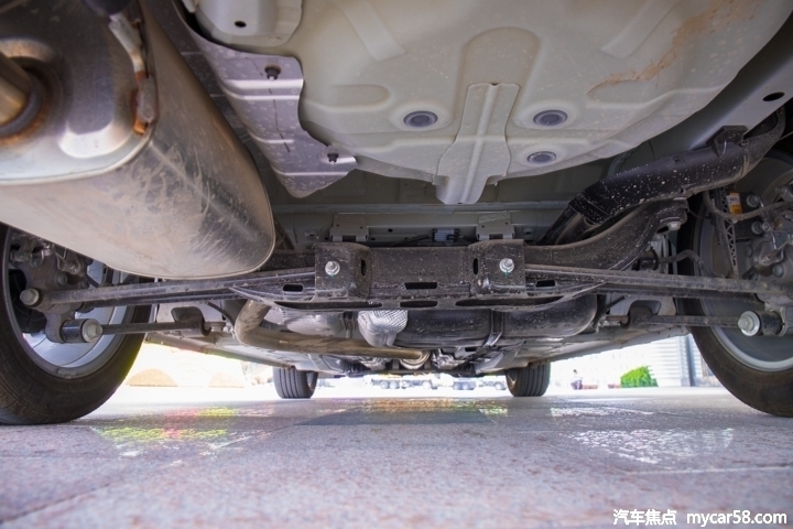 给老婆买一辆代步车怎么选,给老婆买第一辆车买什么好