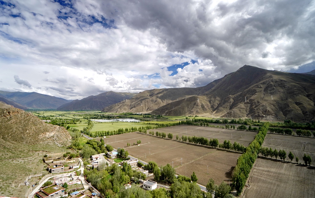 自驾游去西藏还有人看吗,自驾西藏不回头