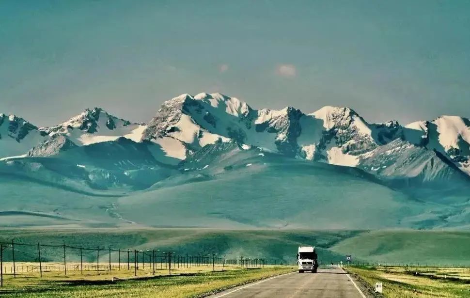 自驾游独库房车营地,自驾房车北方游