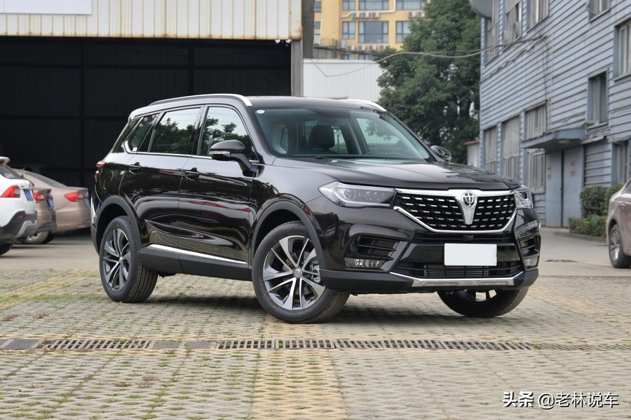 浑身上下都是名牌，亏损36亿被收购，华晨中华为何会“倒下”？