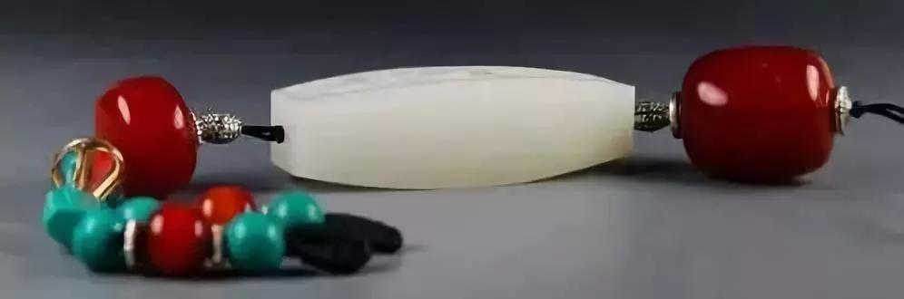 你的手串珠子上,有这玩意儿不?