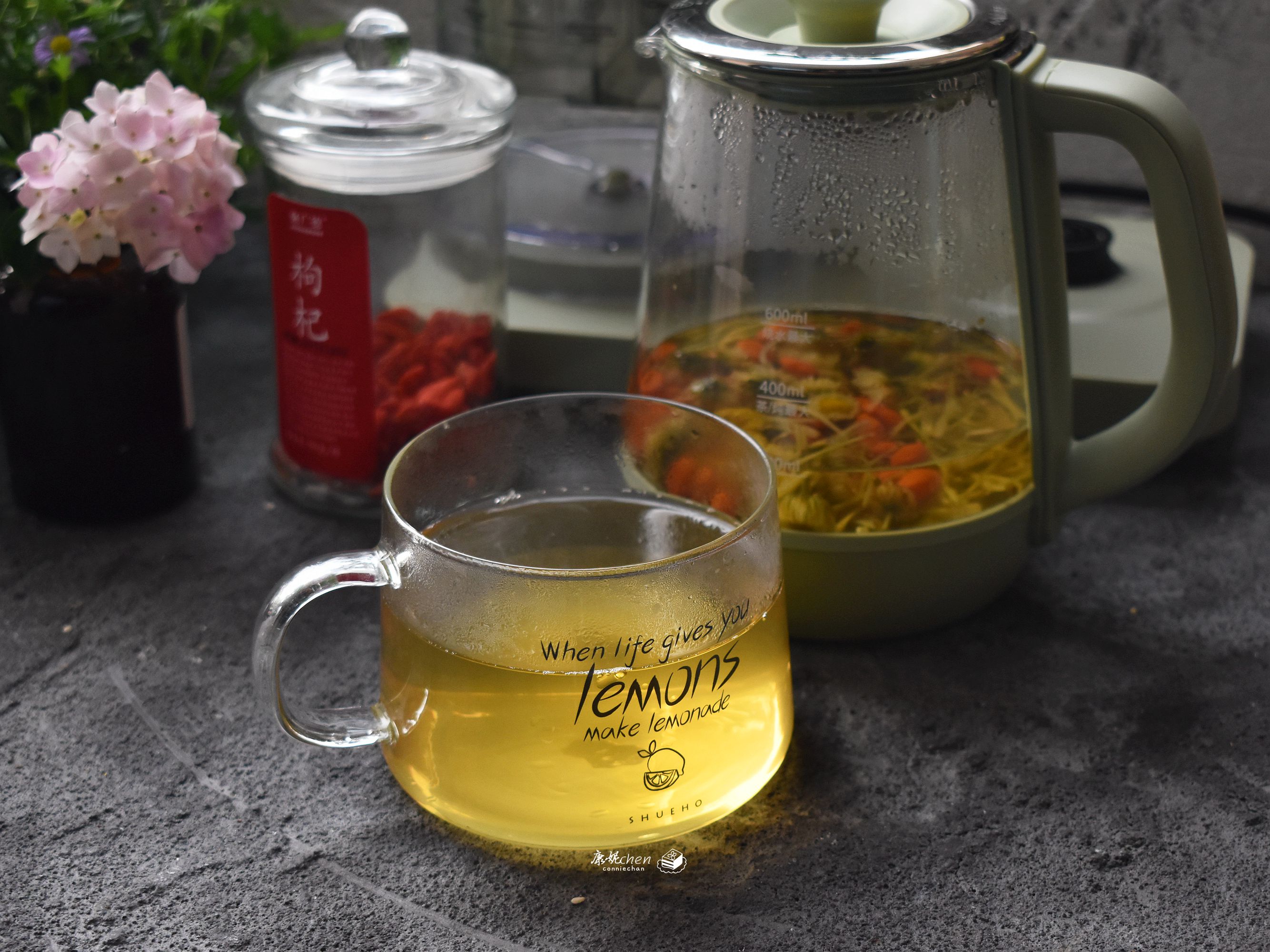 泡茶喝的饮品滋润喉咙,熬夜去火煮什么茶喝