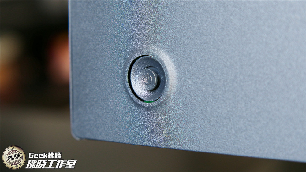 三星屏幕为什么这么强,三星显示器曲面屏和直面屏哪个好