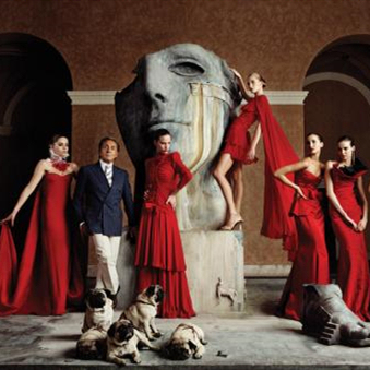 christianlouboutin粉色华伦天奴,christianlouboutin设计过的鞋子