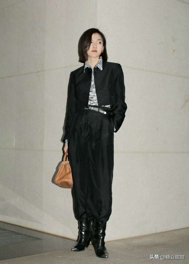 腰带果然是个显瘦“利器”,愣是把“五大三粗”的身材穿成纸片人