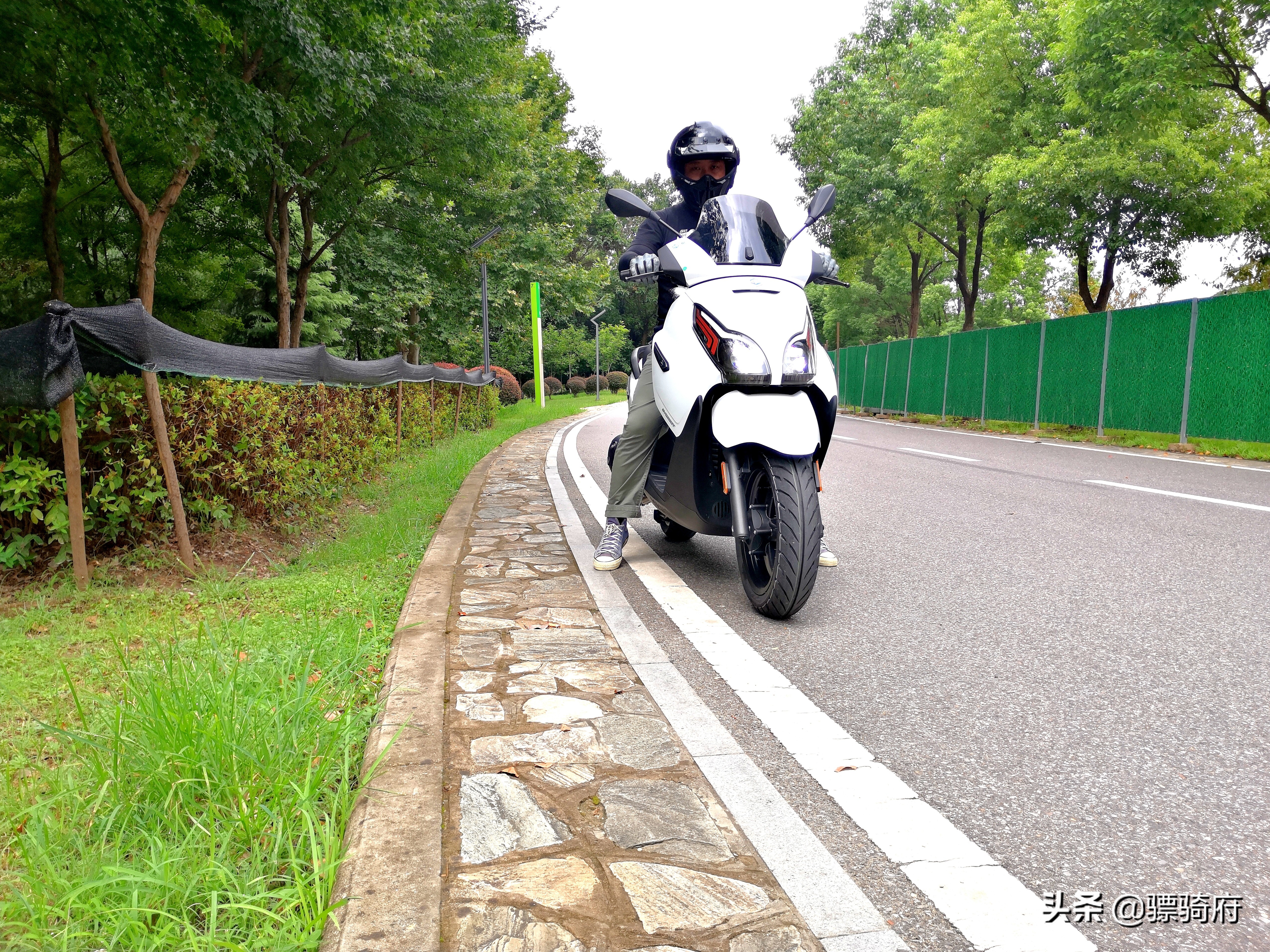 比亚乔x7踏板最高时速,比亚乔x7250级踏板售价公布