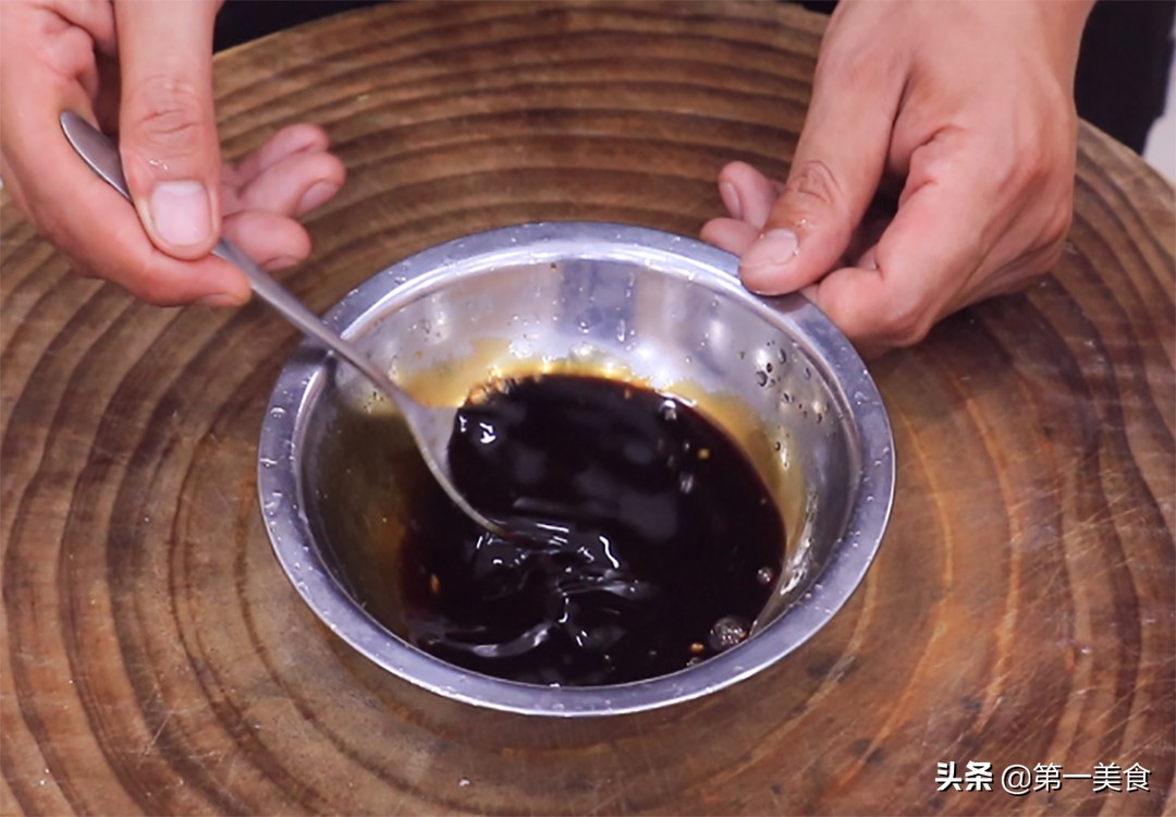 小炒肉怎么做肉更酥脆,小炒肉怎么做肉片吃起来嫩