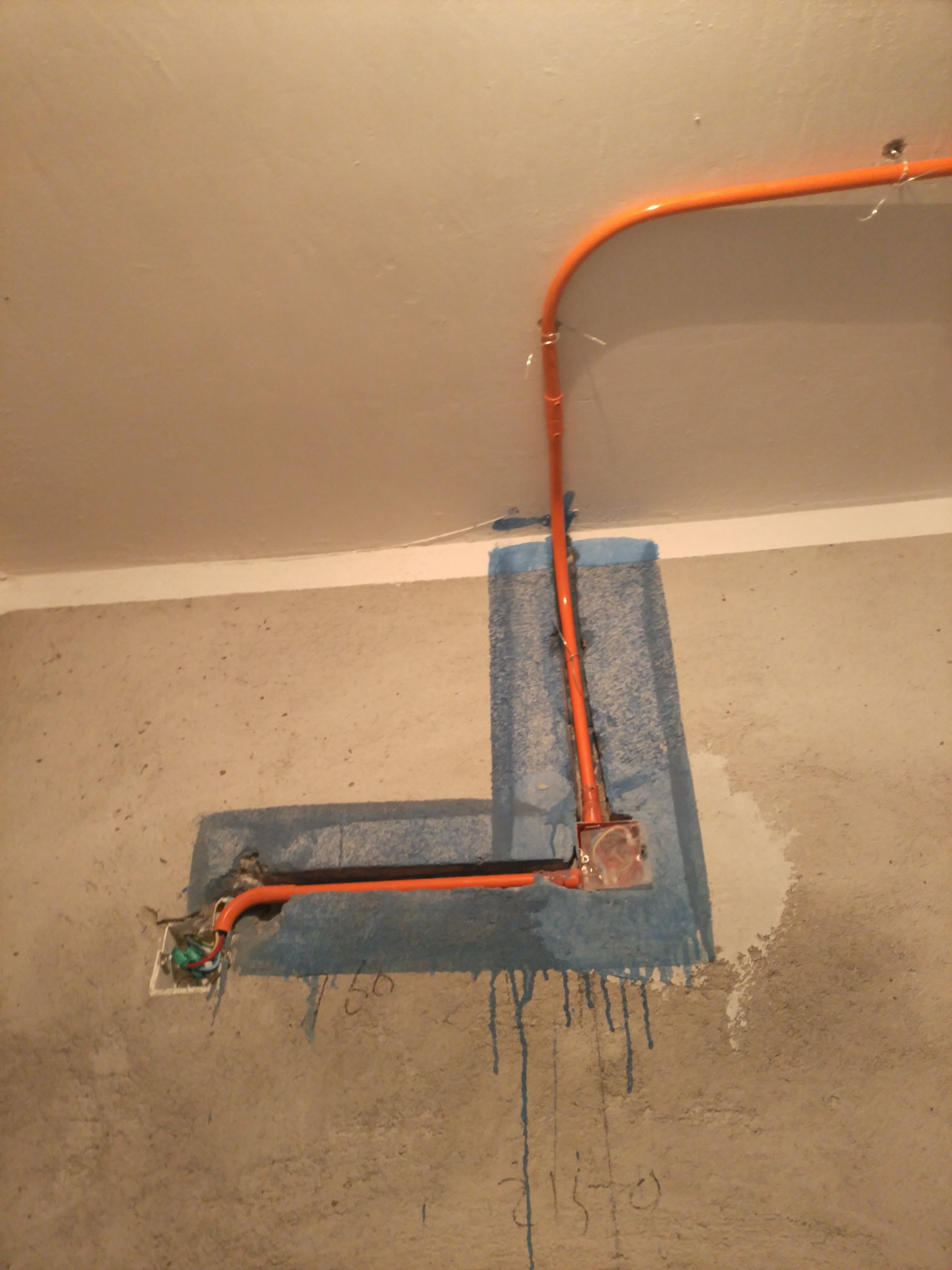 136平家装水电改造一般在多少米,水电改造设计多少钱一平方