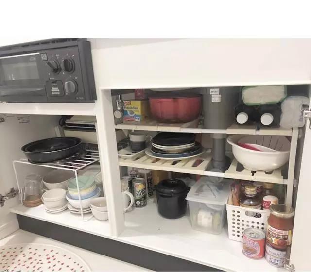 绝了！朋友家橱柜只有手臂那么长，灶具竟然斜着装