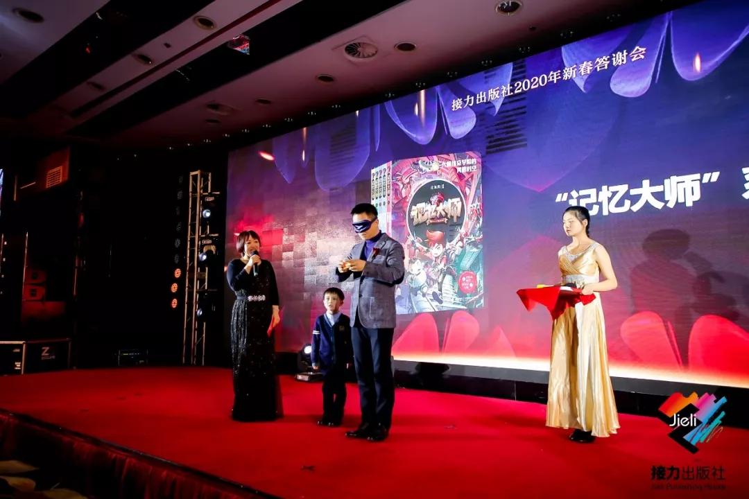 鎰熸仼鏈変綘鎵竼璧疯埅鍏卞垱杈夌厡,鎰熸仼鏈変綘鎼烘墜鍓嶈鍏卞垱杈夌厡