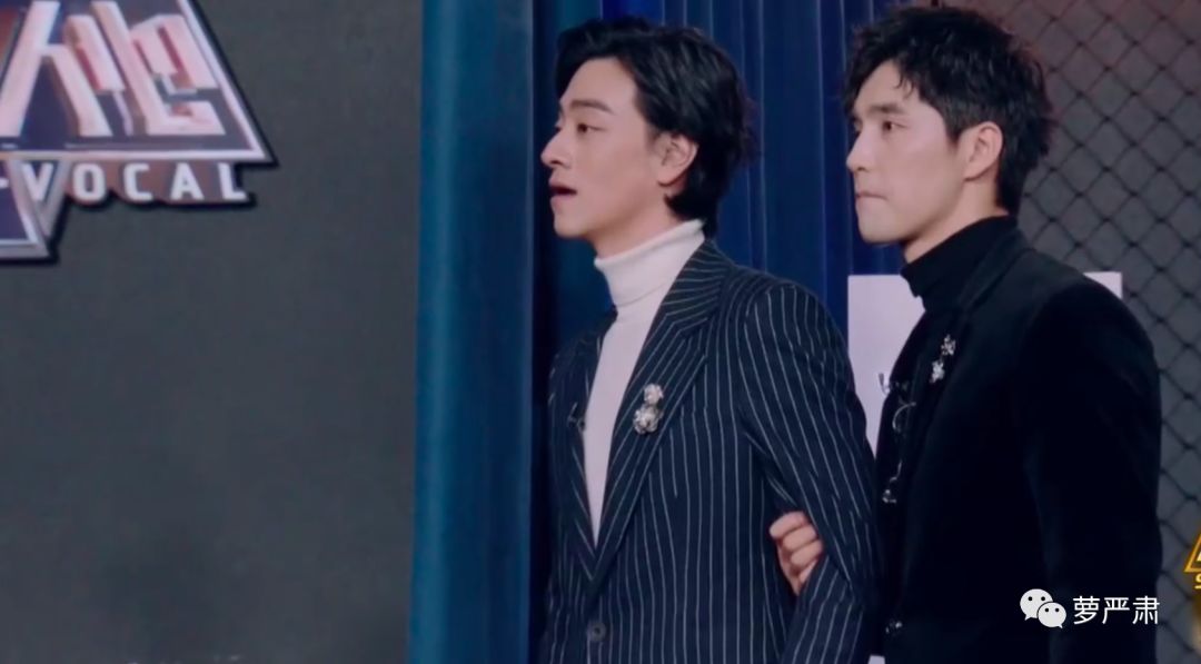 一开始我以为爱上了实力派,没想到他们还全是梗王