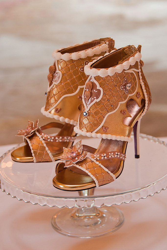 为什么有些高跟鞋特别贵,高跟鞋可以有多高看过才知道