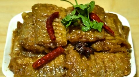 如何做带鱼不腥又好吃又简单,家常带鱼这样做鱼肉鲜嫩色泽红亮